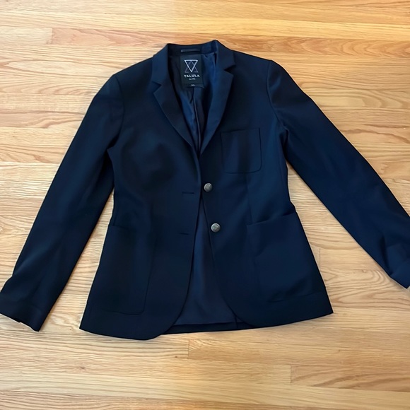 Aritzia Talula blazer - Picture 1 of 8